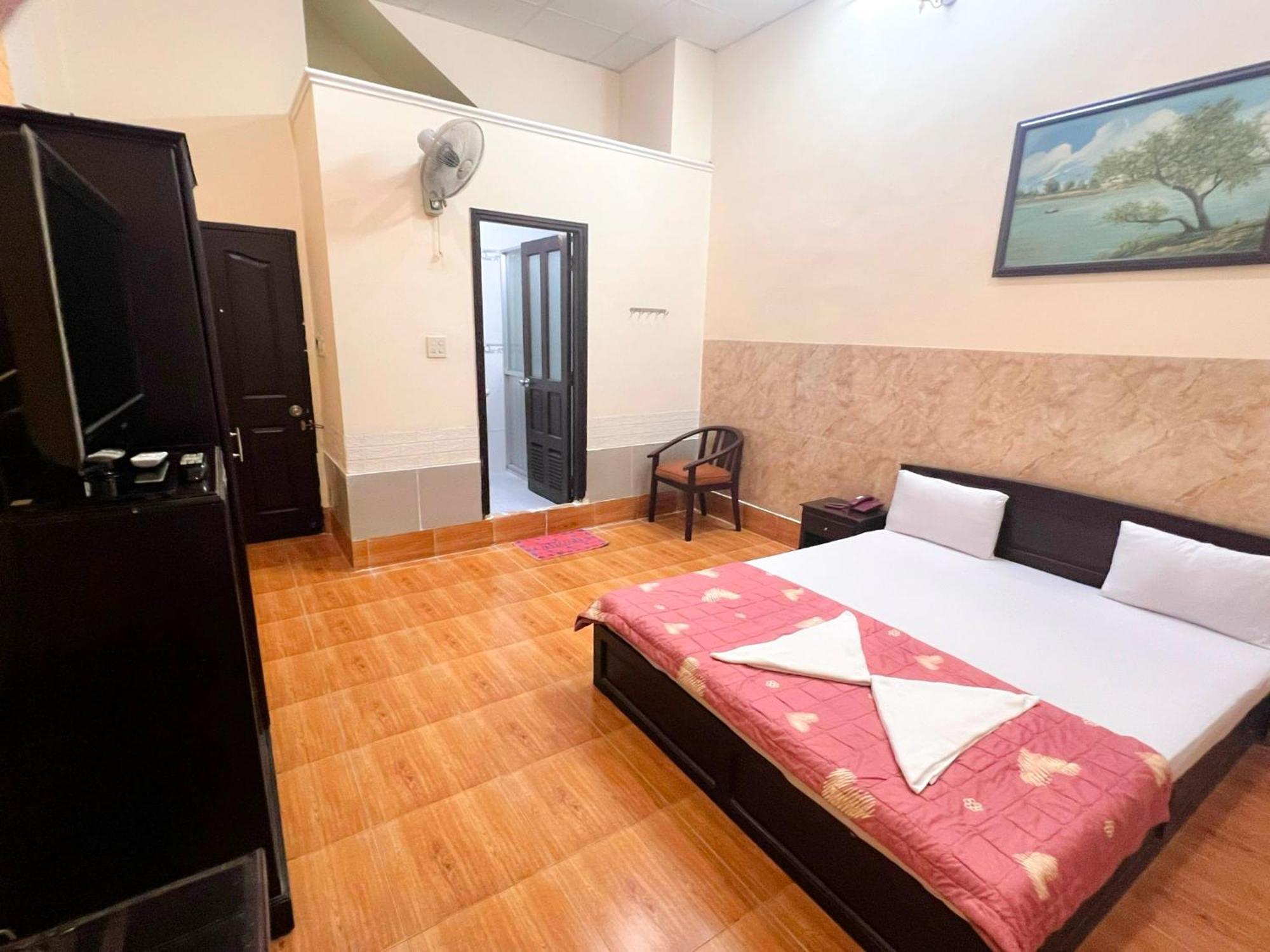 Khach San Nam Do 1 Hotel Can Tho Eksteriør billede