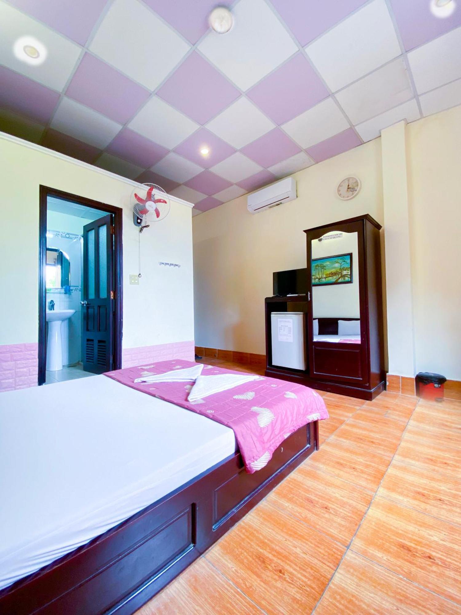 Khach San Nam Do 1 Hotel Can Tho Eksteriør billede